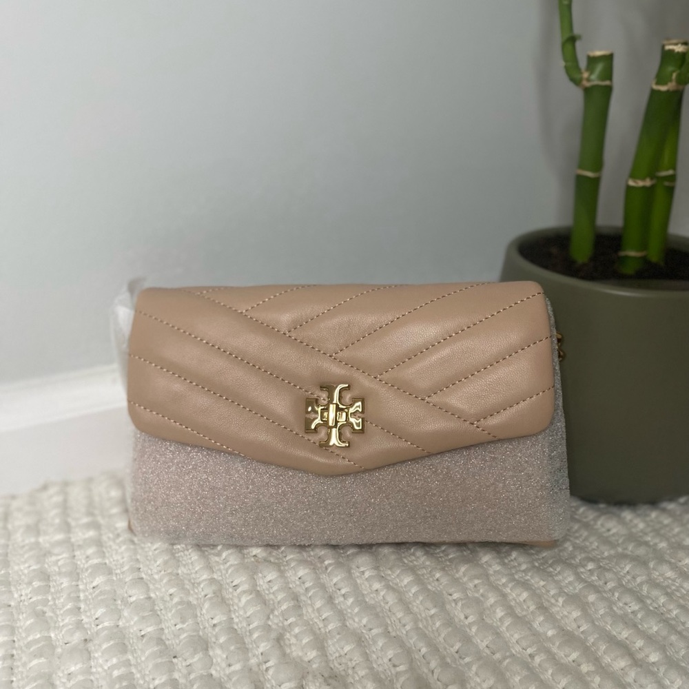 KIRA CHEVRON CHAIN WALLET - Picture 4 of 11
